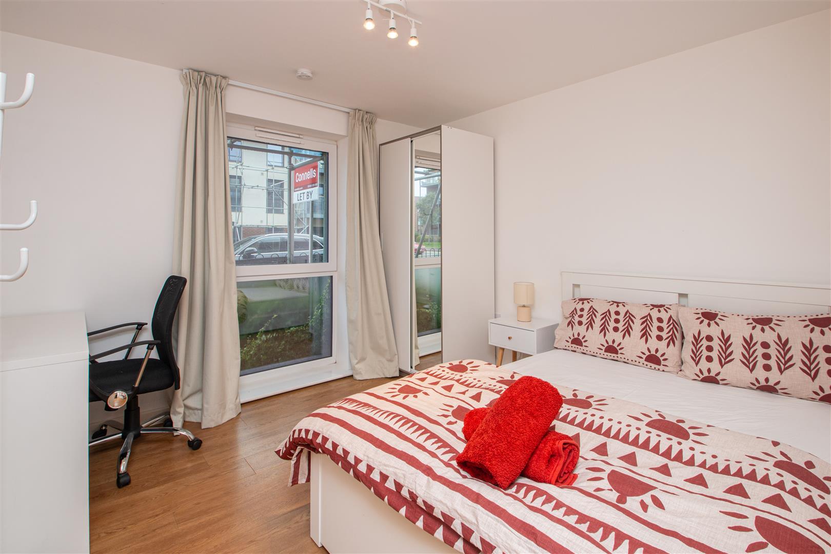 2 Gambit Avenue, Oakgrove, Milton Keynes